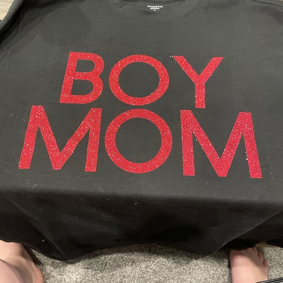 Boy mom sweaters - Picture 2 of 3